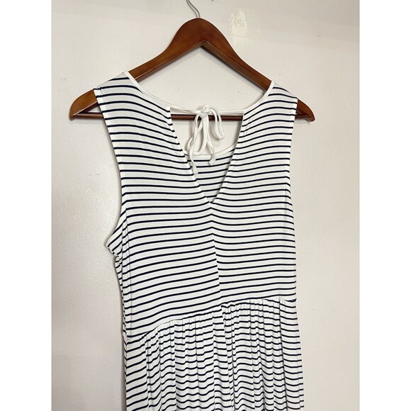 Old Navy White Navy Striped Short Sleeve Stretchy Mini Fit Flare Womens Small - Picture 3 of 5